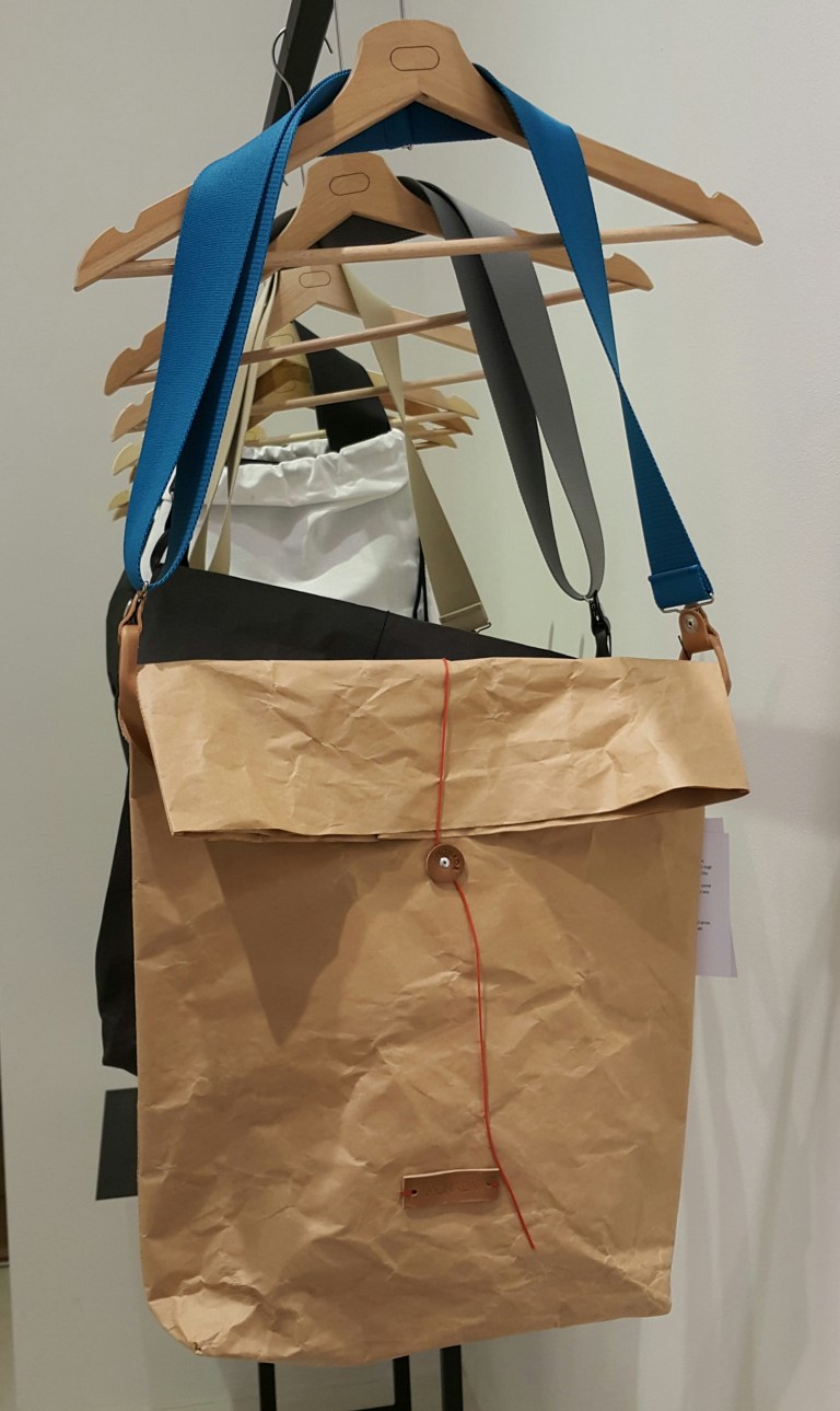 Prague Fashion - creative bags at Showroom @pratserie
