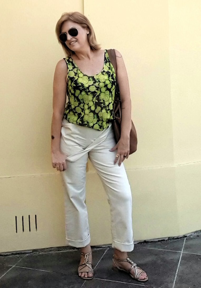 Fernanda Prats casual look @pratserie