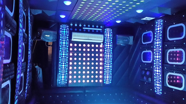 Karaoke no Vietnã @pratserie