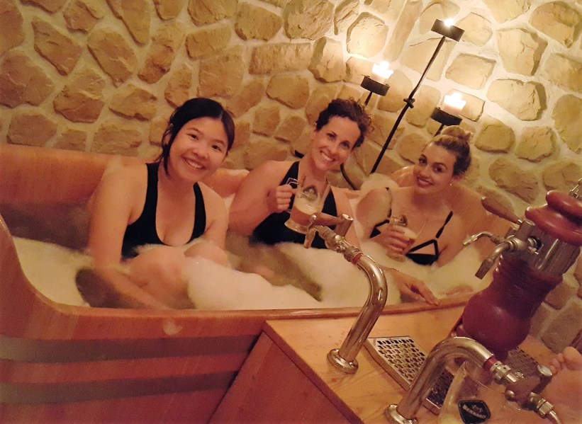 girls_on_beer_spa_by_pratserie.jpg