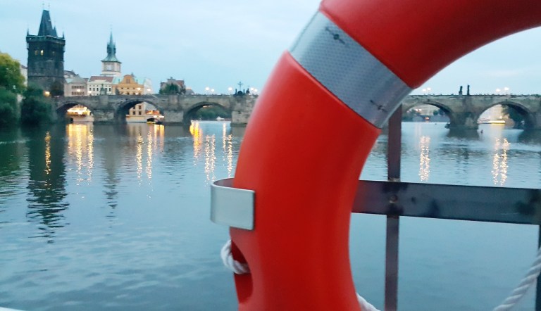 Prague_Cruise_by_Pratserie