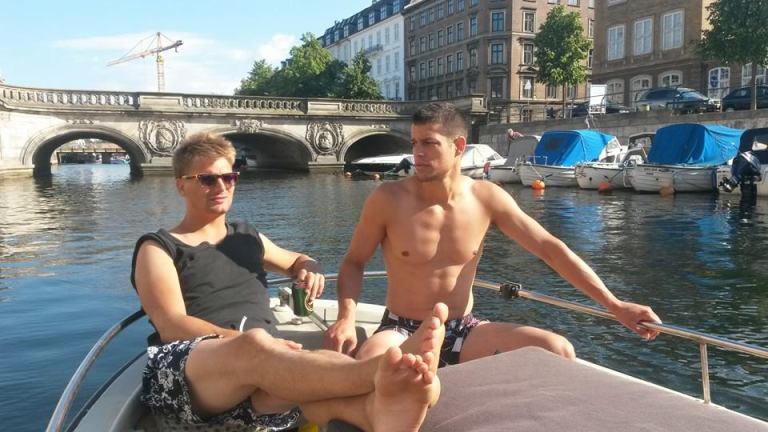 Hot guys - Boat ride in Copenhagen @pratserie