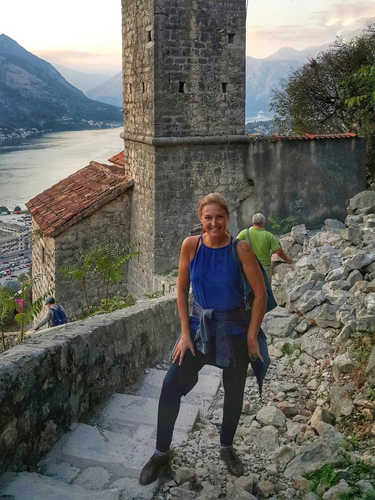 eu na Fortaleza de São João (Kotor, Montenegro) @pratserie