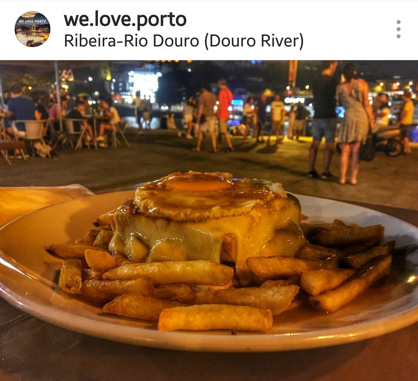 'Francesinha' local sandwhich from Porto, em Portugal