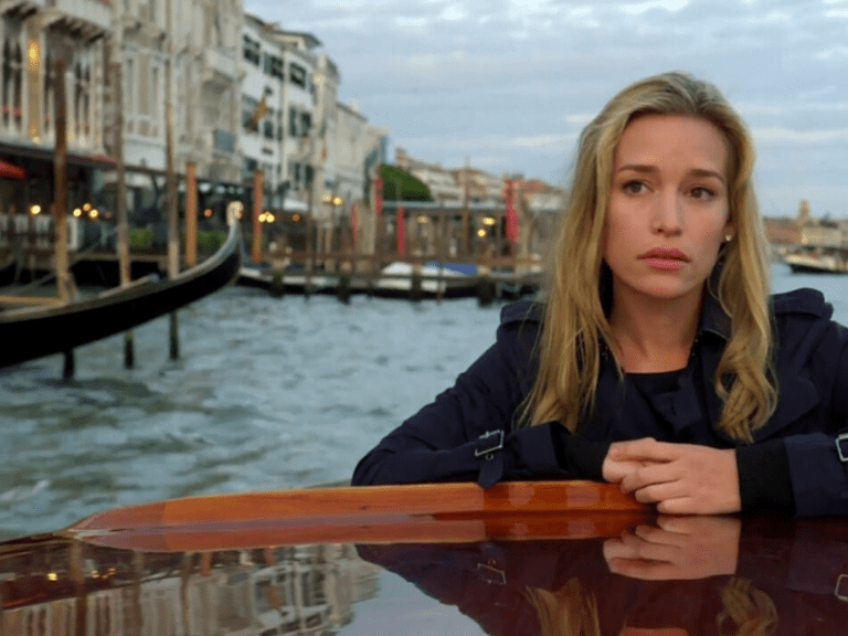 Piper Perabo de Covert Affairs